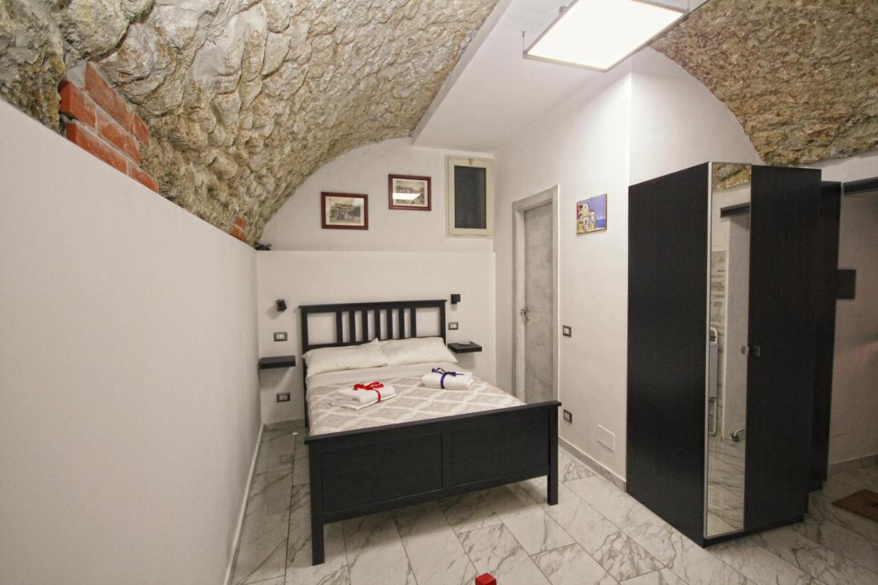 Il Rifugio 21 Hotell Pozzuoli Eksteriør bilde