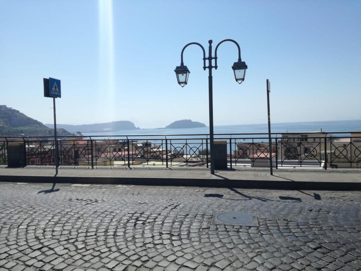 Il Rifugio 21 Hotell Pozzuoli Eksteriør bilde
